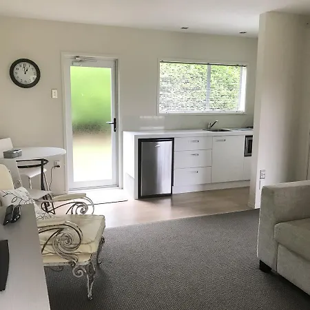 Ratanui Villas New Plymouth Exterior photo